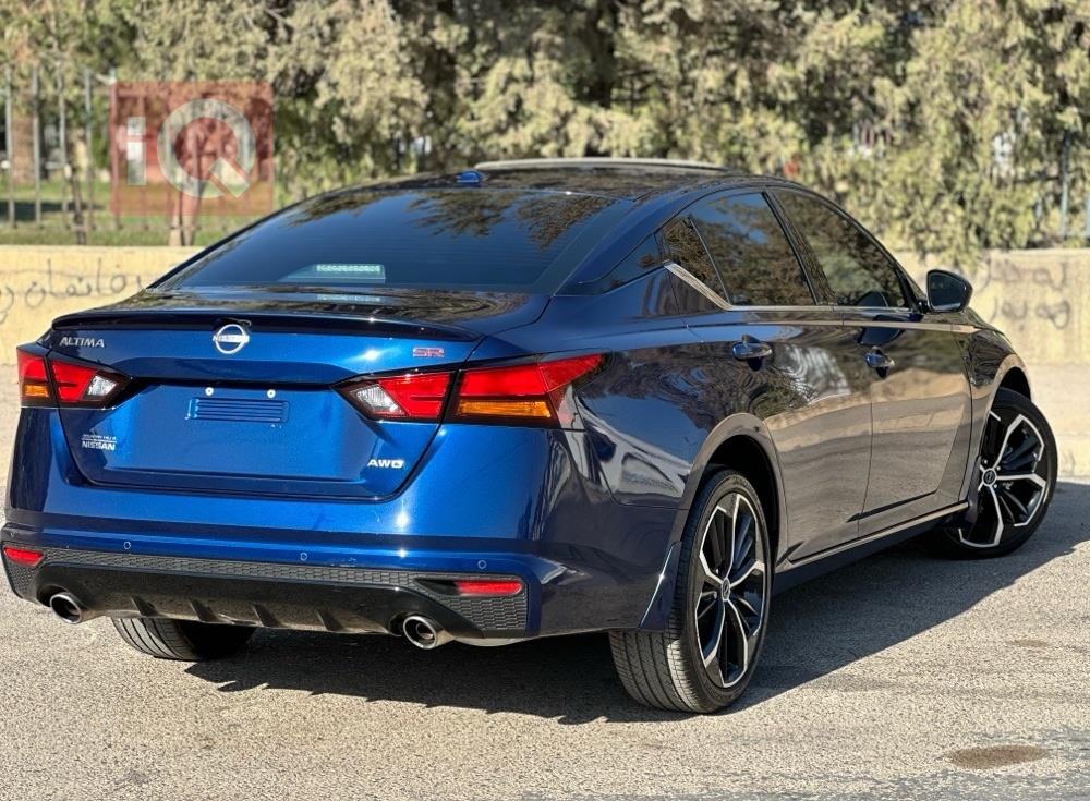 نيسان ألتيما